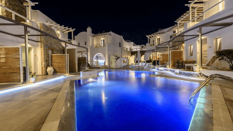 La  Mer Deluxe Hotel & Spa